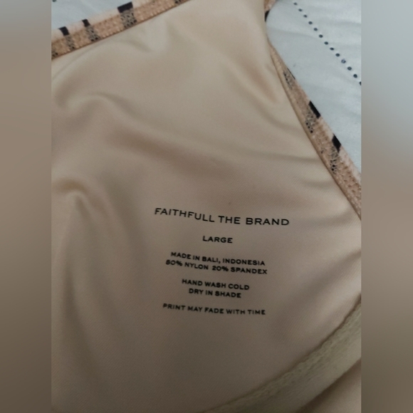 Faithfull The Brand Lavande Bikini Top Underwire Wyldie Animal Print NWT - Picture 4 of 8